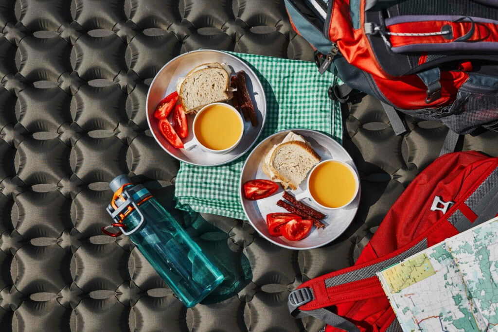 Outdoors breakfast made comfortable with matting